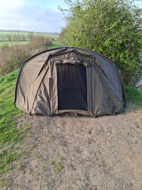 trakker-tempest-brolly-100-2