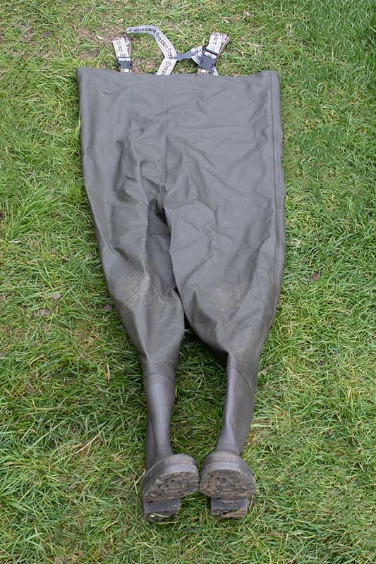 trakker-n3-waders-3